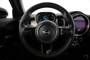 Mini F56 Cooper SE