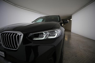 Vehicle image BMW X3 30e xDrive