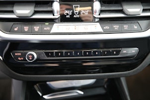 Vehicle image BMW X3 30e xDrive