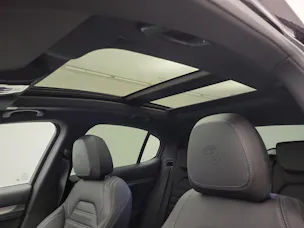 Alfa Romeo Stelvio 2.0 Q4 280 Veloce Sky