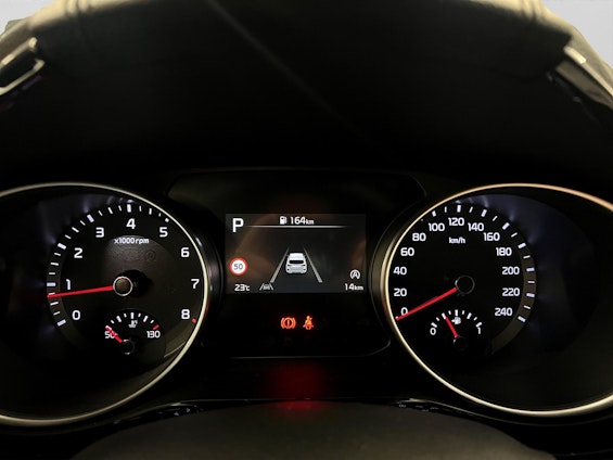 Vehicle image 4 Vehicle image 4