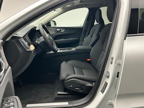 image du véhicule VOLVO XC60 2.0 T6 TE Ultra Dark eAWD