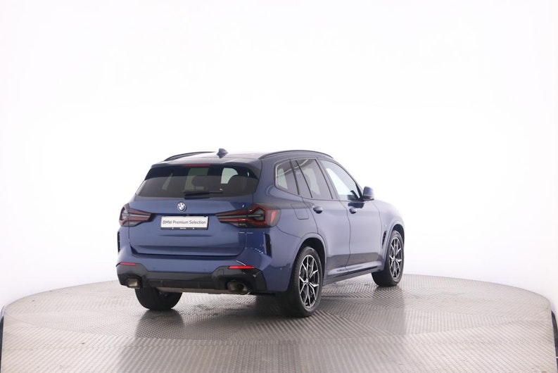 Vehicle image BMW X3