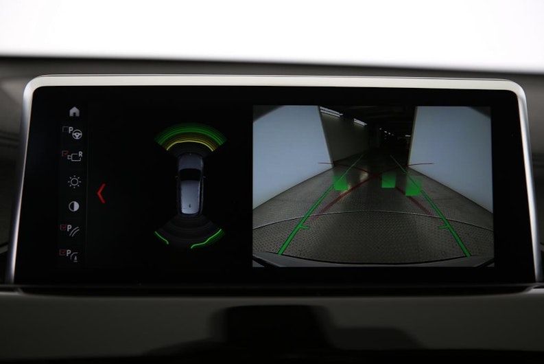 Vehicle image BMW X1