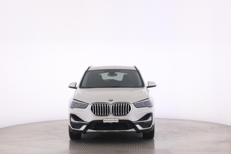 Vehicle image BMW X1