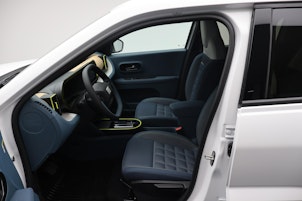 Vehicle image FIAT Grande Panda 1.2 Hybrid La Prima