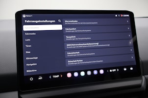 Vehicle image KIA PV5 Passenger 71.2 kWh Elite