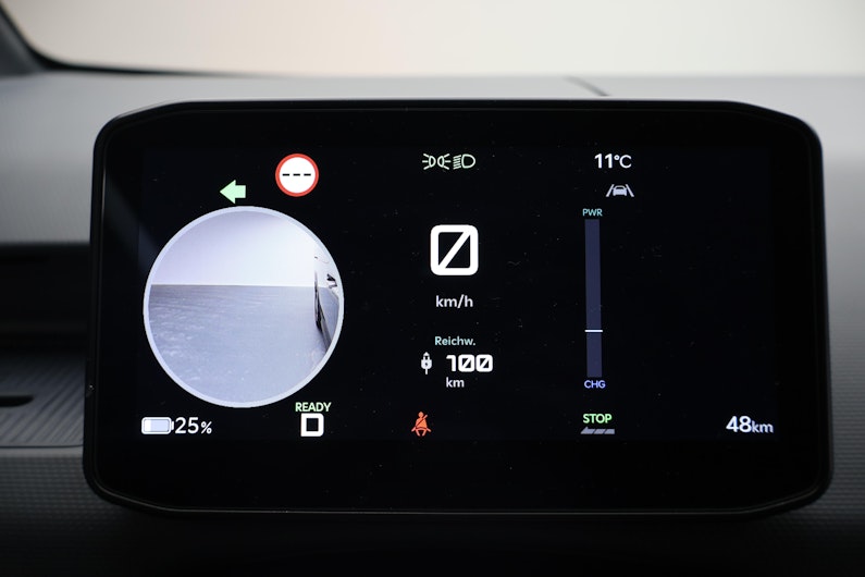 Vehicle image KIA PV5