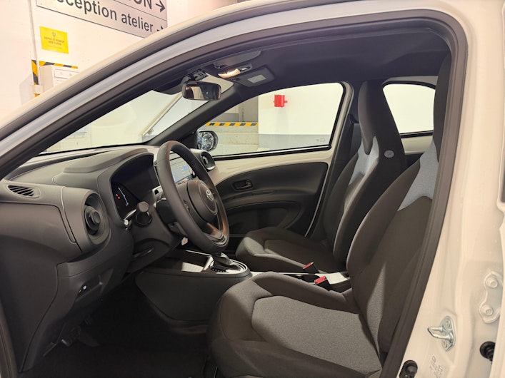 Vehicle image TOYOTA AYGO X