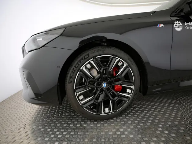 BMW i5 M60 xDrive Touring
