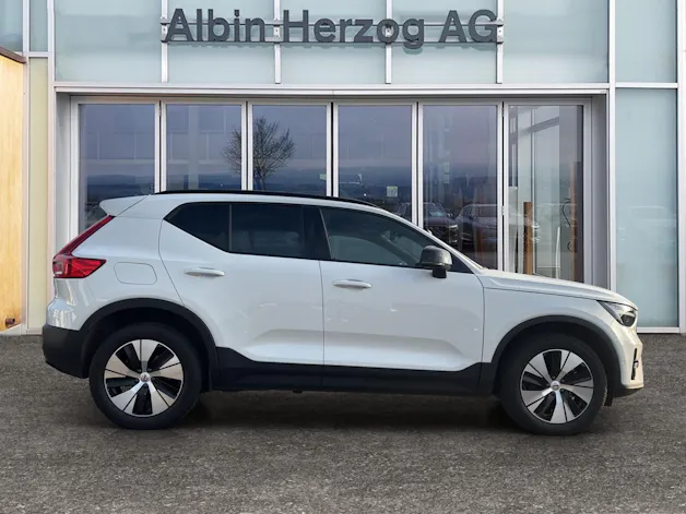 Volvo XC40 2.0 B4 MH Plus Dark AWD