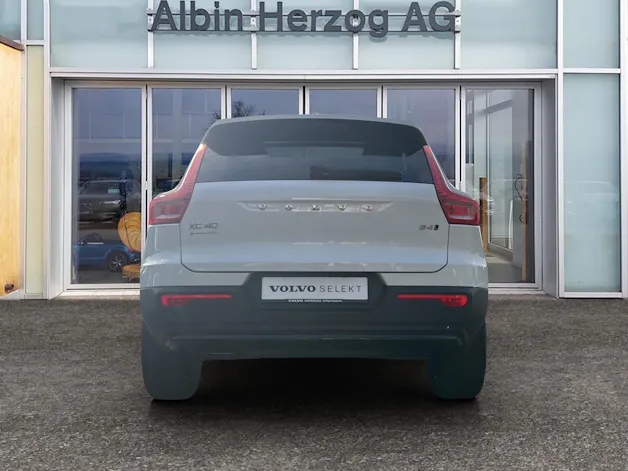 Volvo XC40 2.0 B4 MH Plus Dark AWD