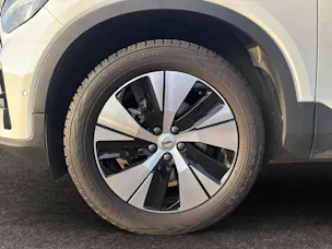 Volvo XC40 2.0 B4 MH Plus Dark AWD
