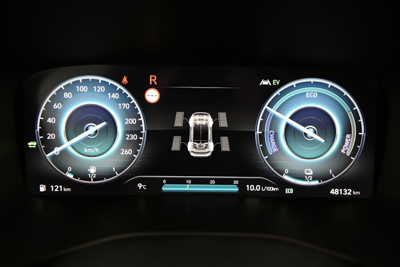 Vehicle image HYUNDAI SANTA FE