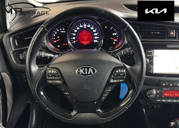 Vehicle image 8 Vehicle image 8