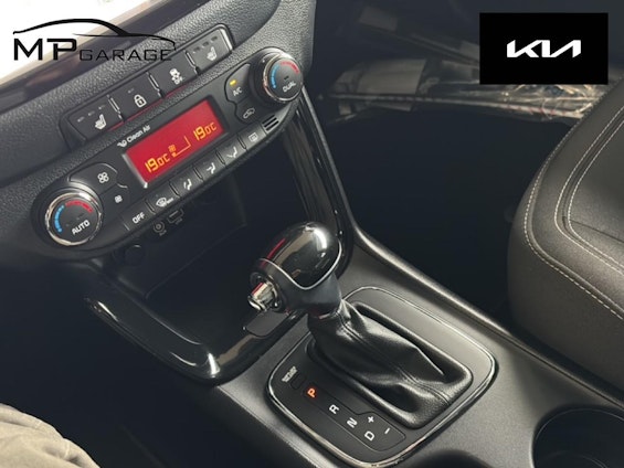 Vehicle image 12 Vehicle image 12