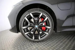 BMW 330e xDrive SAG Touring