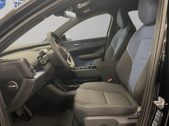 Fahrzeugbild VOLVO EX 30