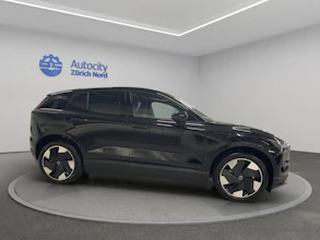 https://vehicle.imgix.net/4137258/86e19149-b6df-4bb2-a175-adf55cc41b3e.jpg