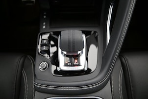 Vehicle image JAGUAR E-Pace 1.5 T 300e R-Dynamic S AWD