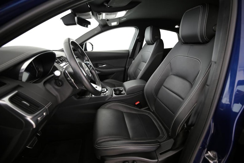 Vehicle image JAGUAR E-PACE