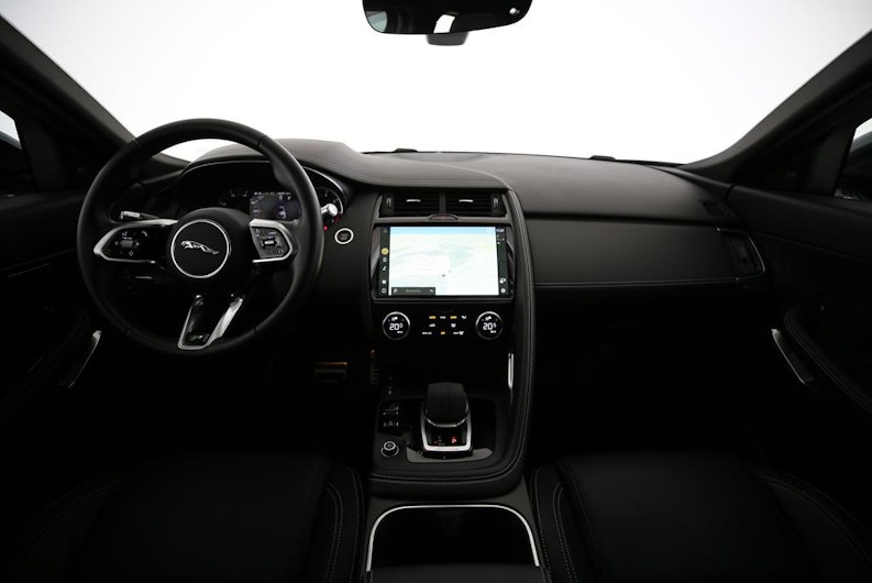 Vehicle image JAGUAR E-PACE