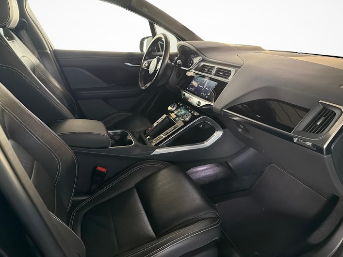 Vehicle image JAGUAR I-PACE