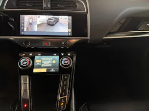 Jaguar I-Pace EV400 SE AWD 3-Phasen und Luftfederung