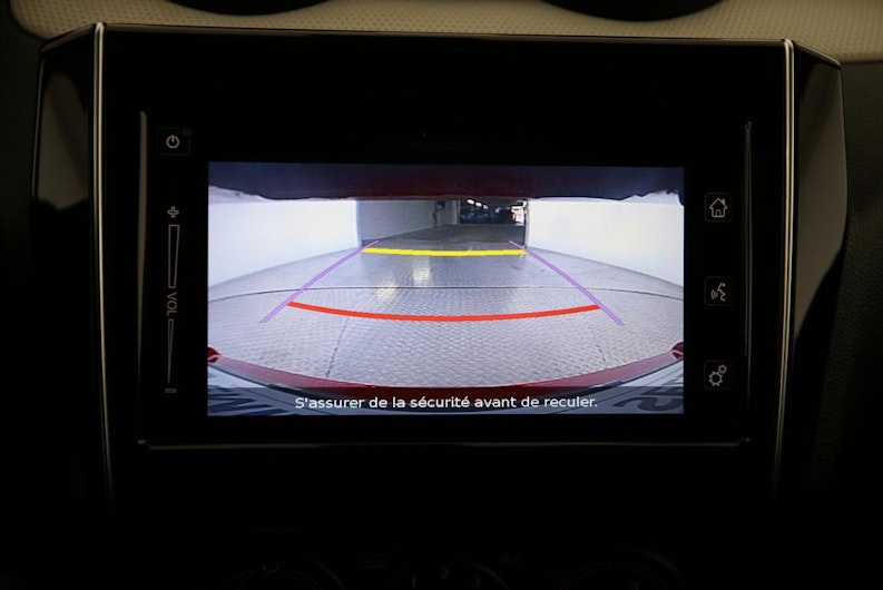 Vehicle image SUZUKI SWIFT