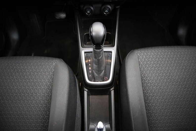 Vehicle image SUZUKI SWIFT