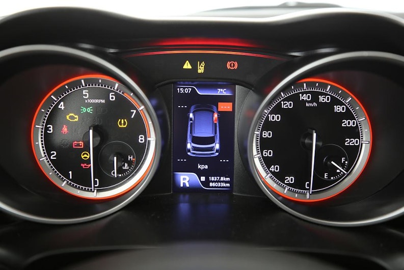 Vehicle image SUZUKI SWIFT