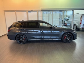 Vehicle image BMW M340d xDrive Touring