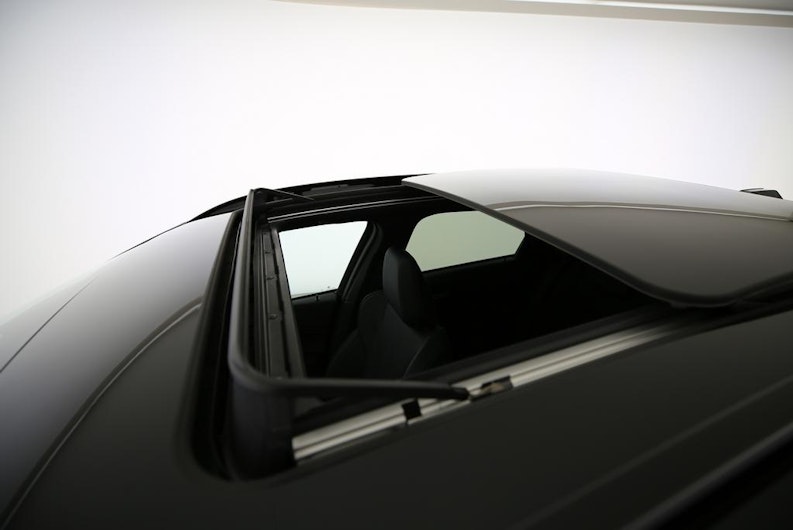 Vehicle image BMW 2 SERIES