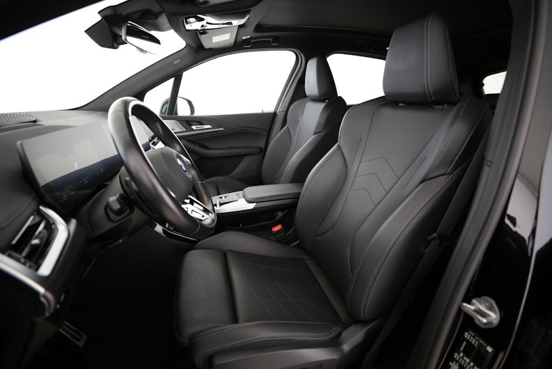 Vehicle image BMW 2 SERIES