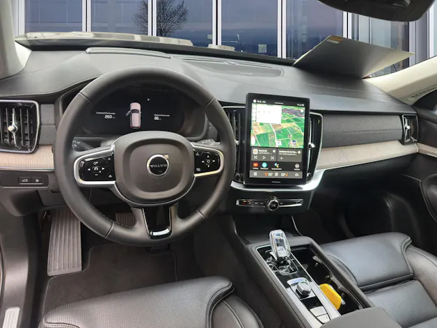 Volvo XC90 2.0 T8 TE Plus Dark eAWD