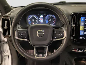 Volvo XC40 2.0 T5 R-Design AWD