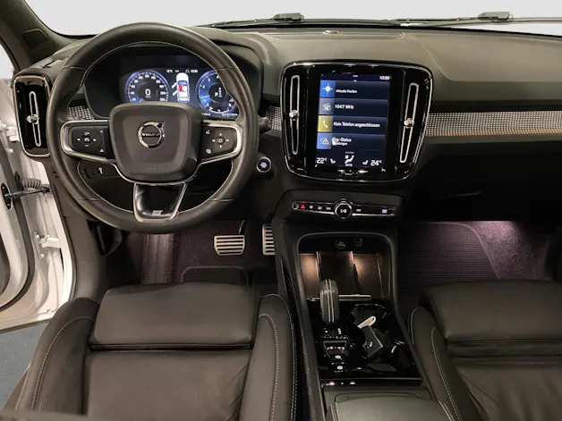 Volvo XC40 2.0 T5 R-Design AWD