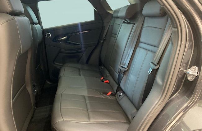 Vehicle image 9 Vehicle image 9