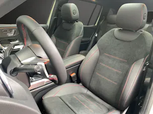 Mercedes-Benz GLB 220 d 4M 8G-Tronic