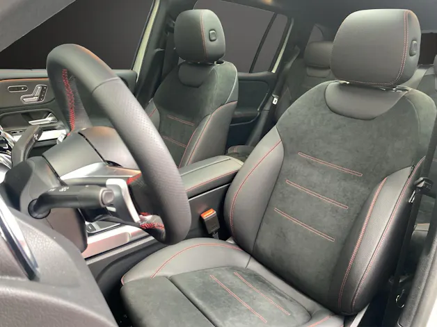 Mercedes-Benz GLB 220 d 4M 8G-Tronic