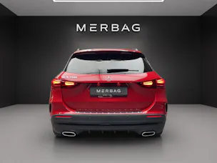 Mercedes-Benz GLA 200 7G-DCT Night Star