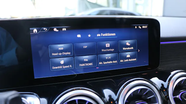 MERCEDES-BENZ GLB 220 d 4M 8G-Tronic
