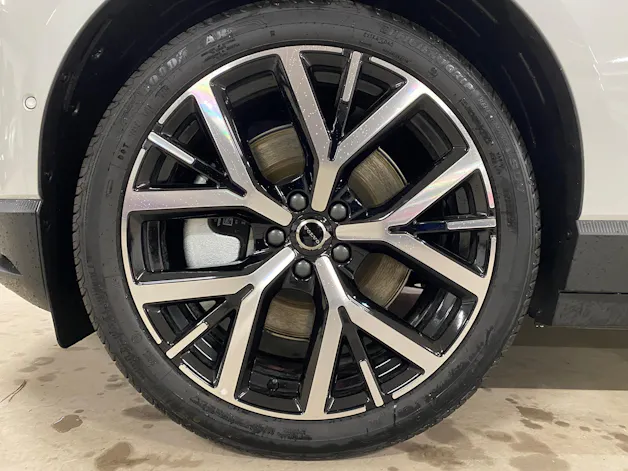 Volvo EX30 E60 69kWh Twin Ultra Performance