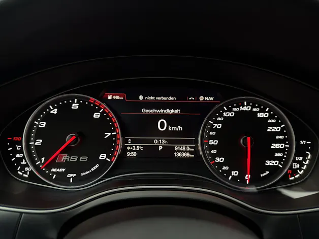 Audi RS6 Avant 4.0 TFSI V8 quattro Tiptronic