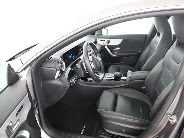 Mercedes-Benz CLA 250 e AMG Line