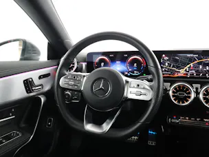 Mercedes-Benz CLA 250 e AMG Line