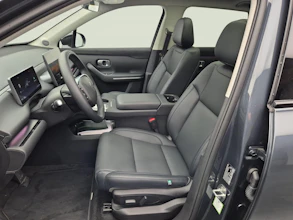 https://vehicle.imgix.net/4137779/efb80615-8255-4872-acaa-5cb0b8d285e1.jpg