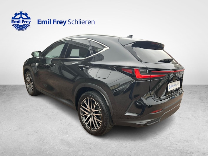 immagine del veicolo LEXUS NX