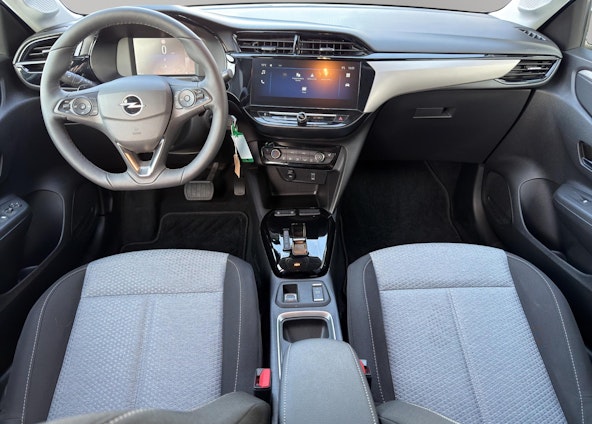 Vehicle image 10 Vehicle image 10