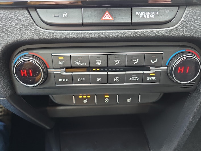 Vehicle image KIA CEED